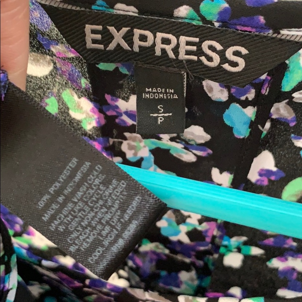 Express Tank Top - Picture 8 of 8